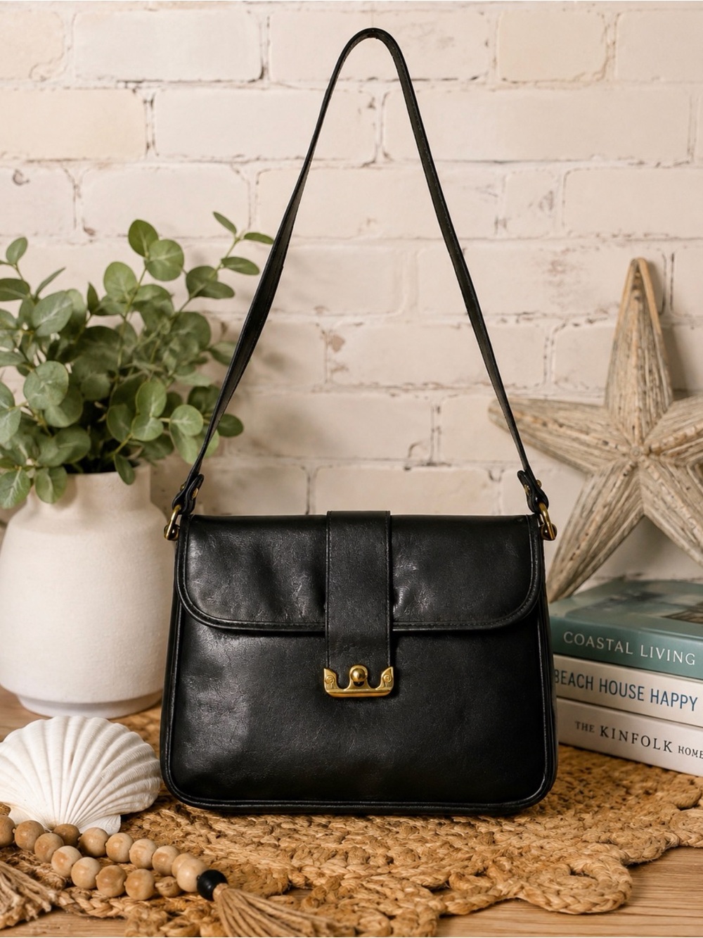 VINTAGE 70’s ETIENNE AIGNER HAND MADE LEATHER SHOULDER BAG BLACK